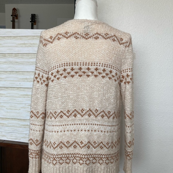 Sweater - Picture 3 of 3